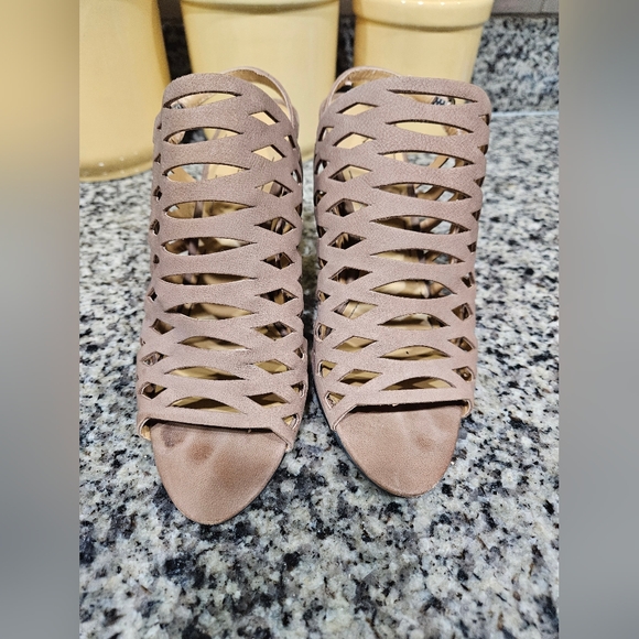 Nine West Tan Sandal Heels - Picture 5 of 7